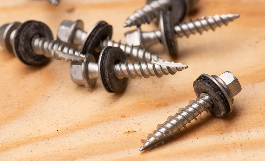 Illustrative example of best screws for outdoor use from Google Search