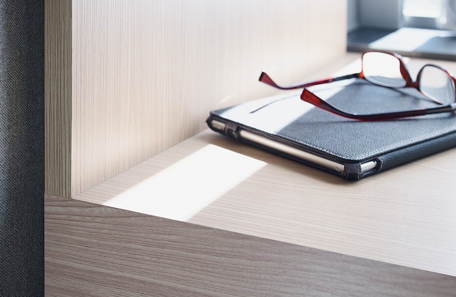 Illustrative example of edge banding laminate from Google Search