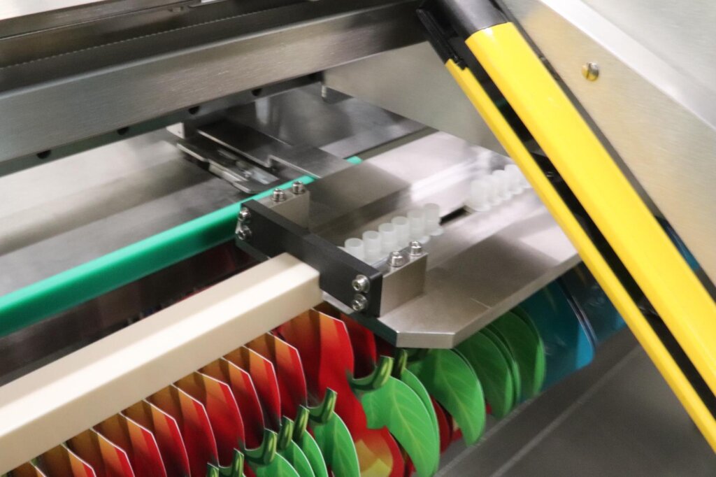 pouch filling machine featured