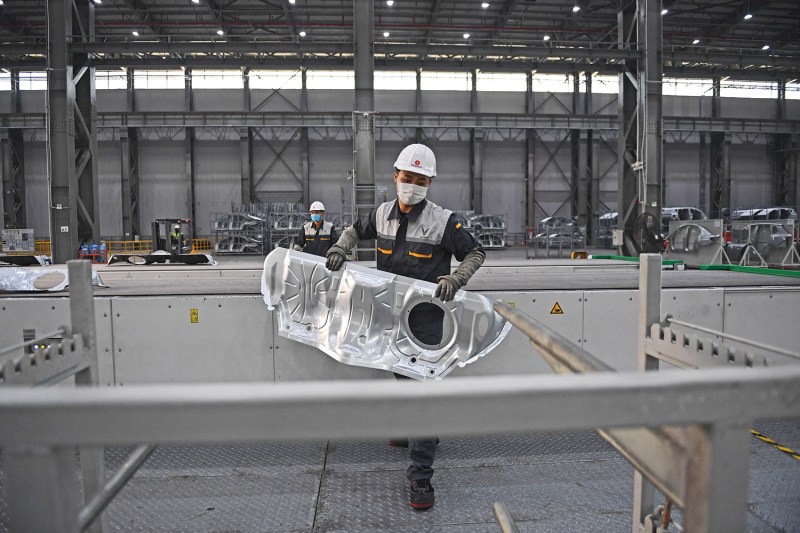 are companies leaving china