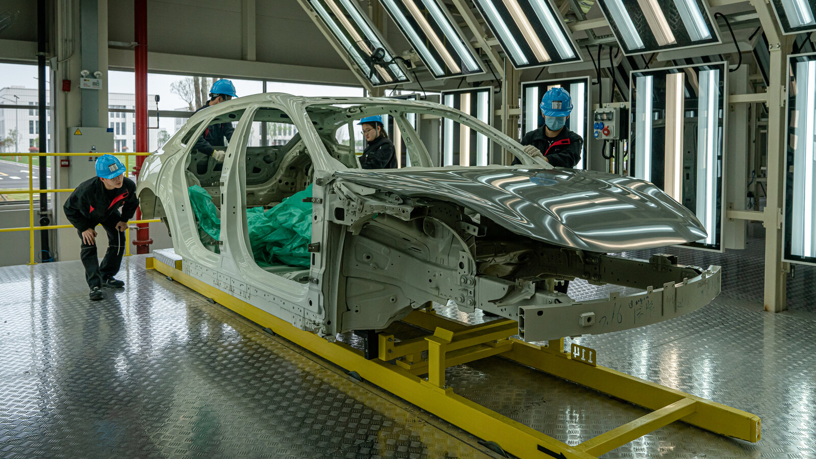 best electric car company in china