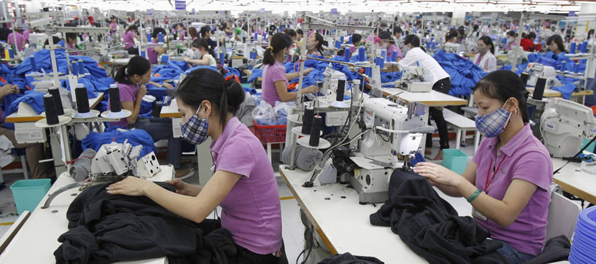 bulk wholesale clothing distributors china