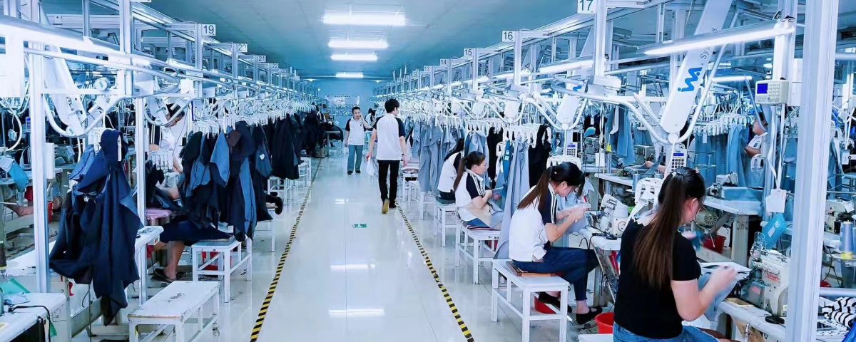 buying clothes in bulk from china