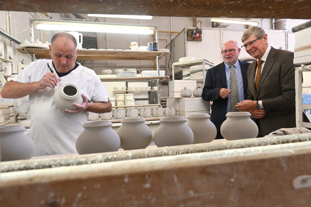 caverswall china company limited China Factory