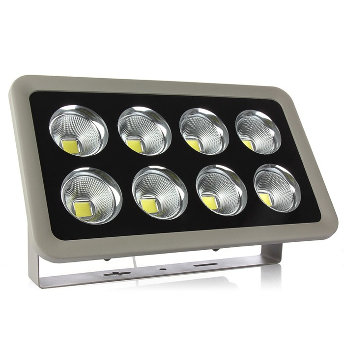 china 200w led ip66 spotlight company