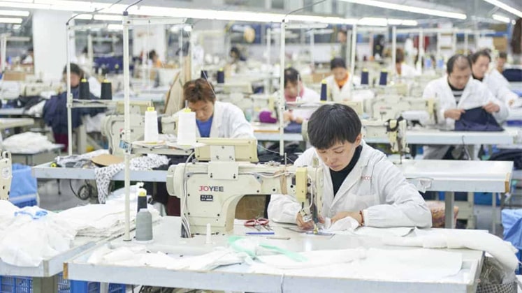 china distributors clothing