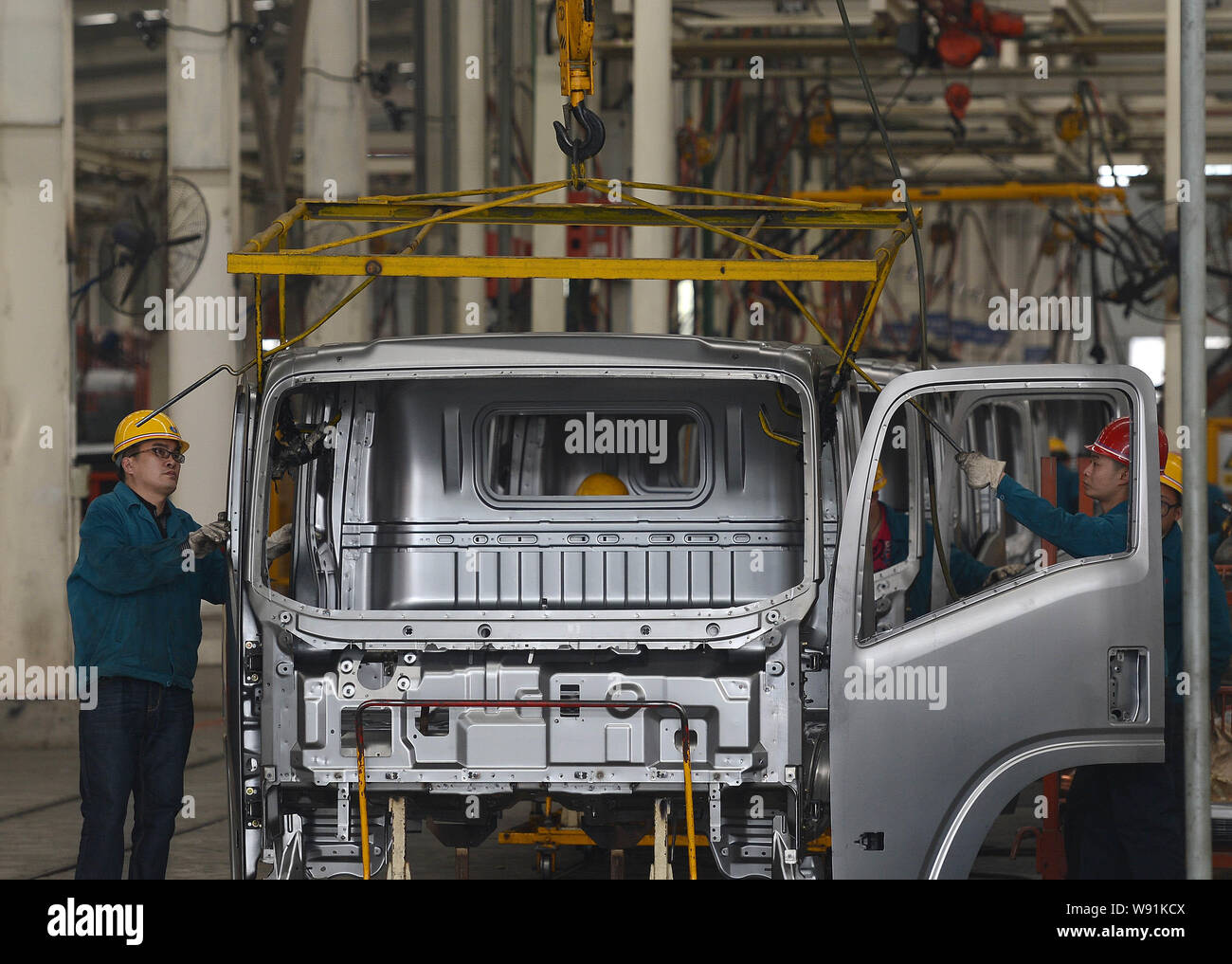china national heavy duty truck group company