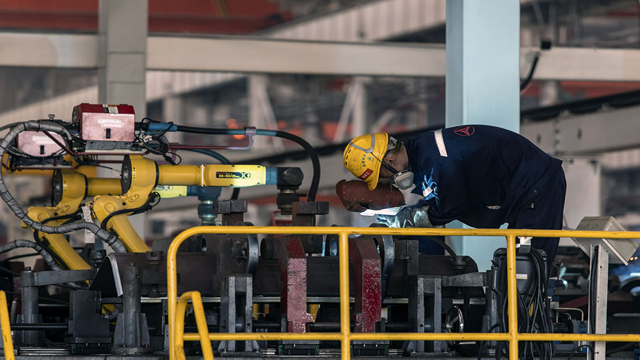 china orders companies to cancel usd payments