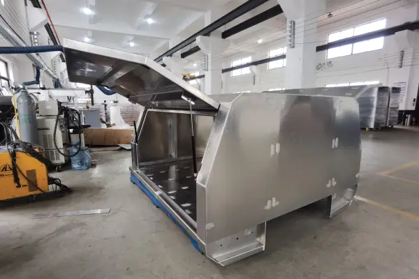 china sheet metal fabrication services