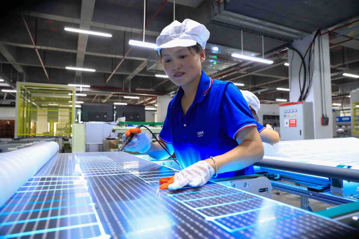 china solar energy companies