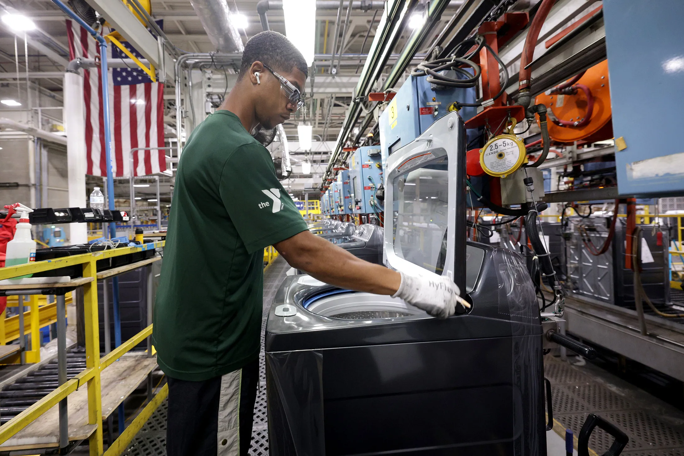 company moving from china to kentucky