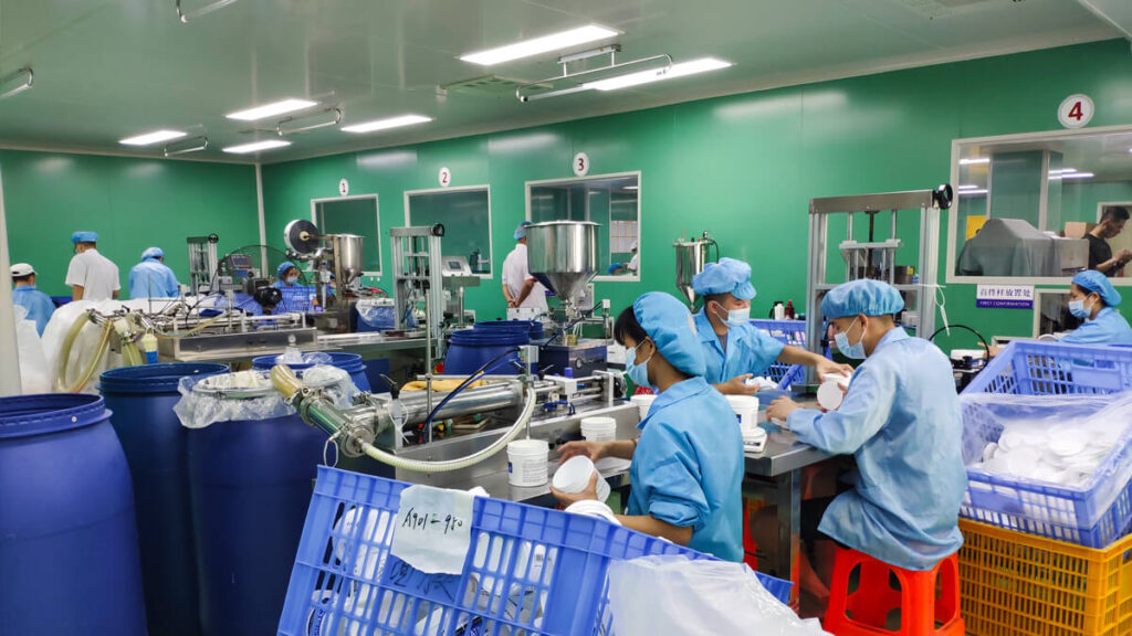 cosmetic distributors in china