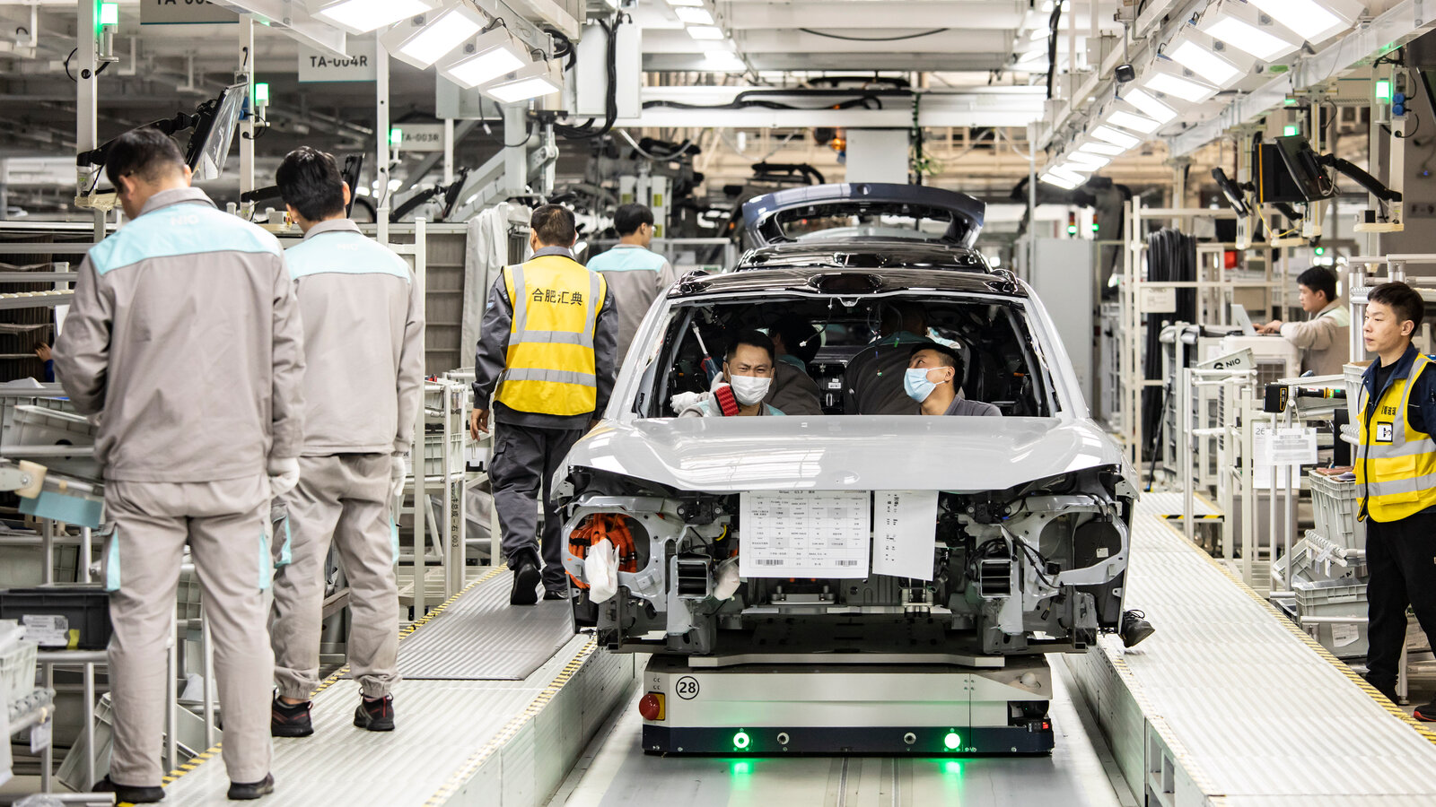 electric car companies china