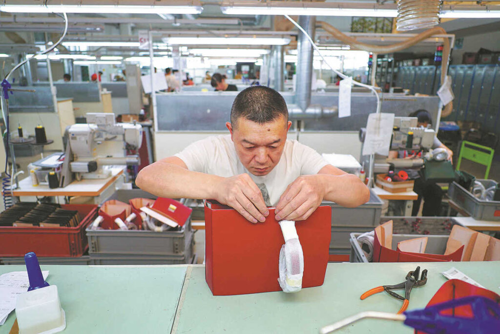italian companies in china China Factory