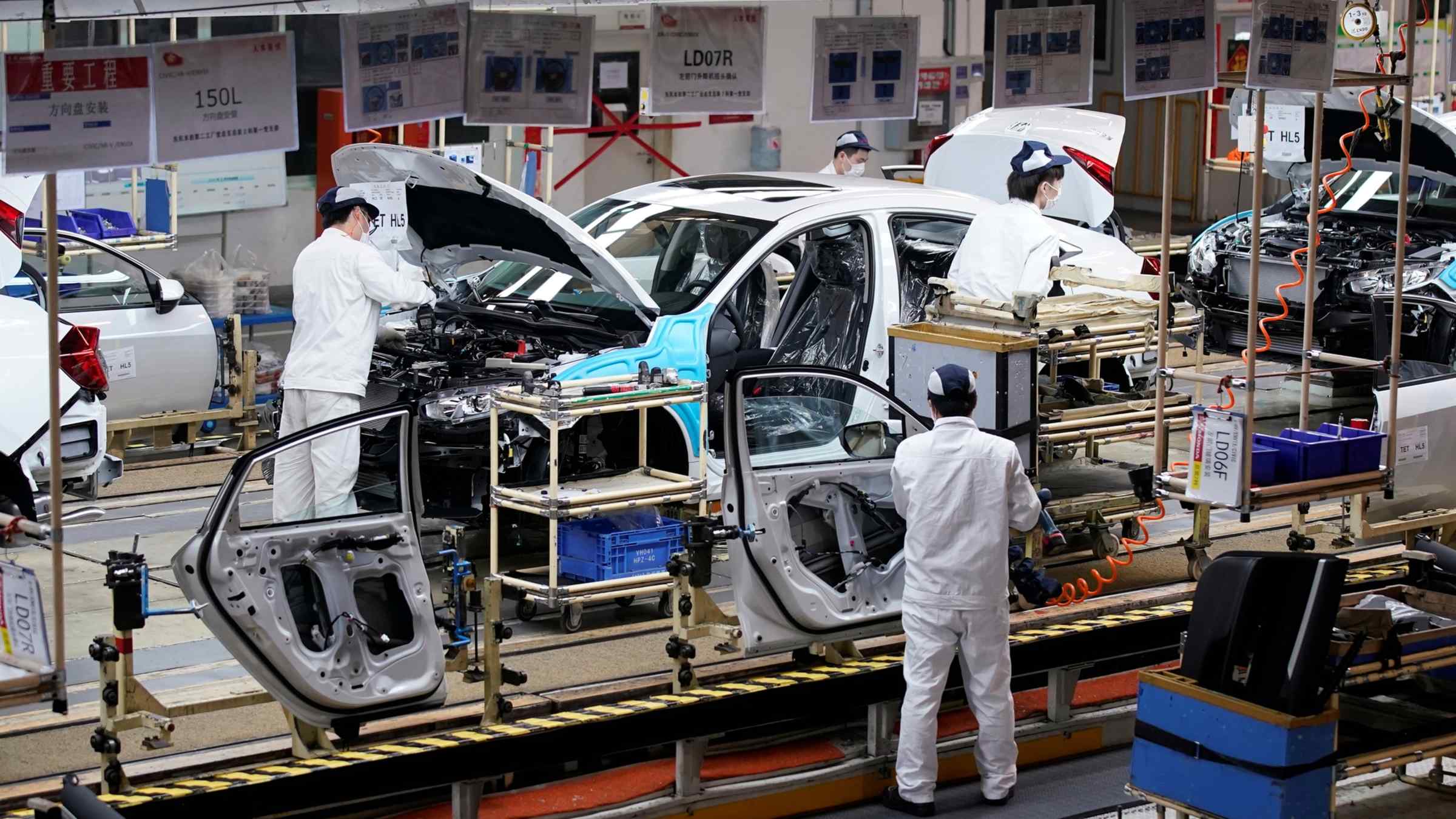 japanese companies leave china