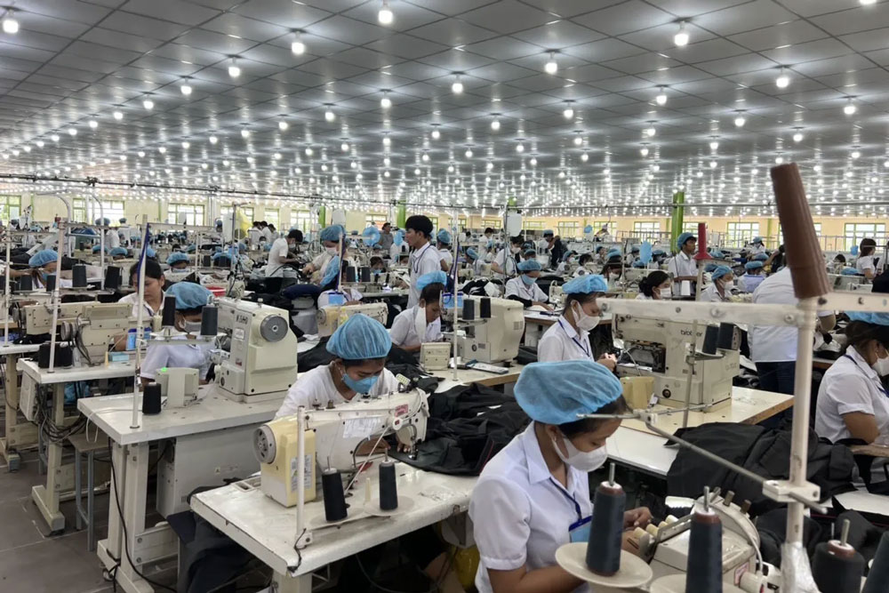 sourcing apparel from china