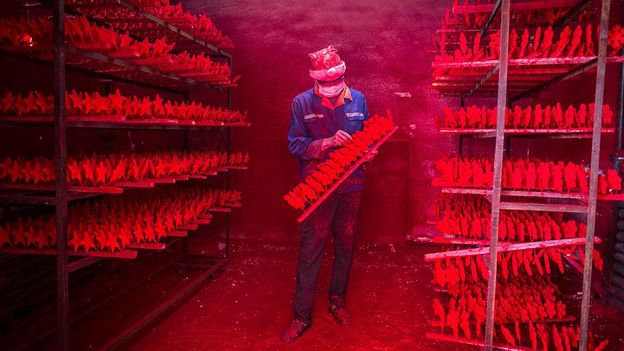 sourcing company china seasonal decorations