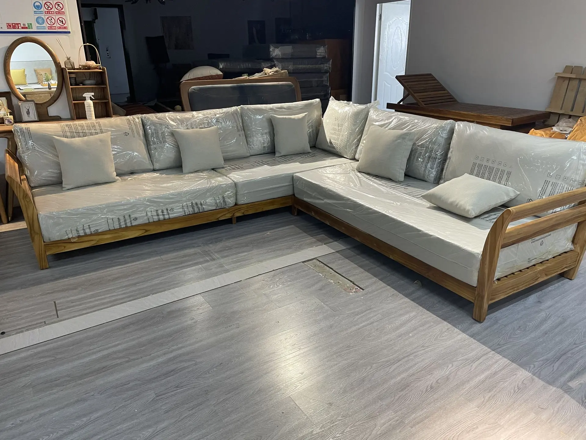sourcing loose furniture in china