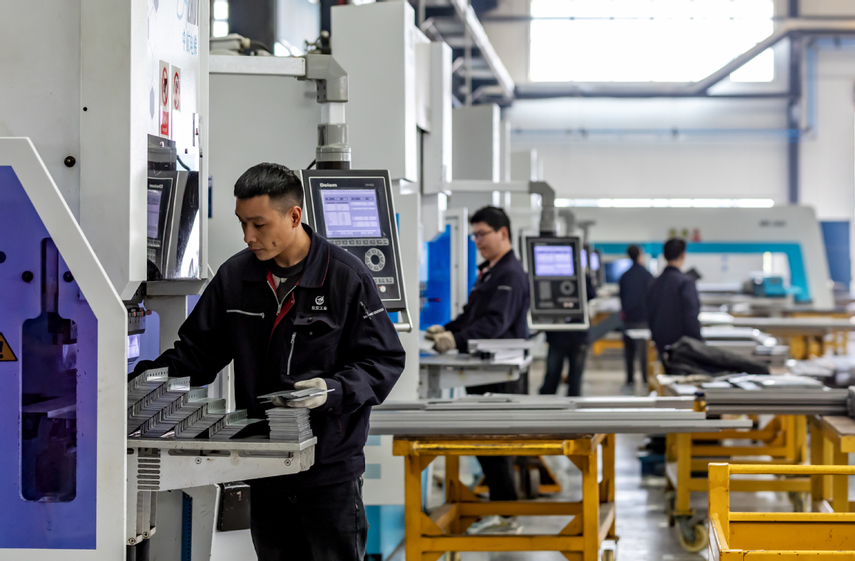 top elevator companies in china