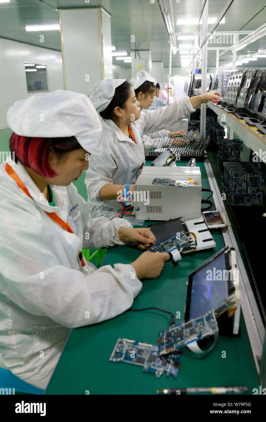 wholesale cell phone parts distributors china