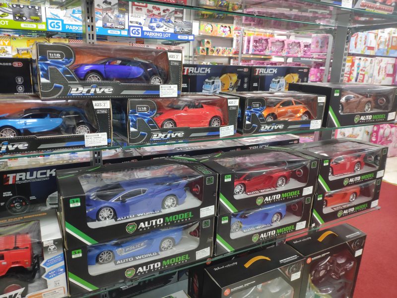 wholesale diecast cars china