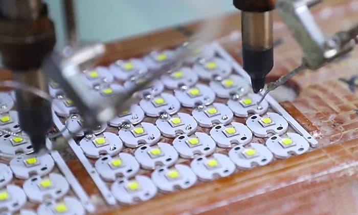 wholesale flashlights china