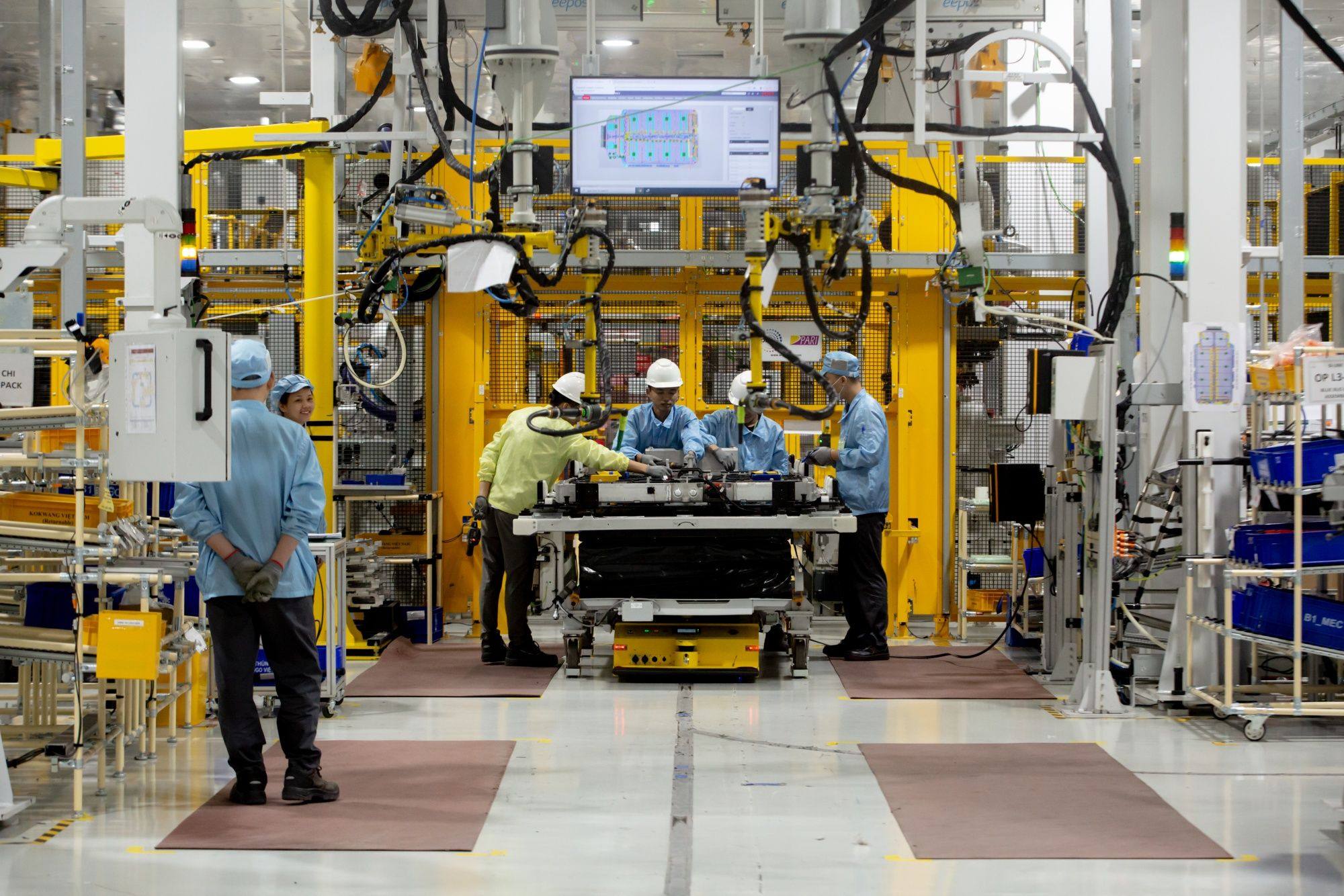 why are foreign companies leaving china