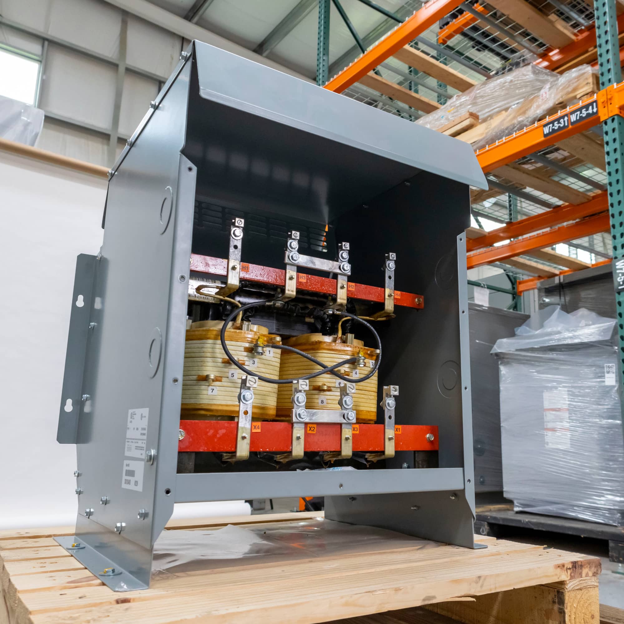 240 208 Transformer industry insight