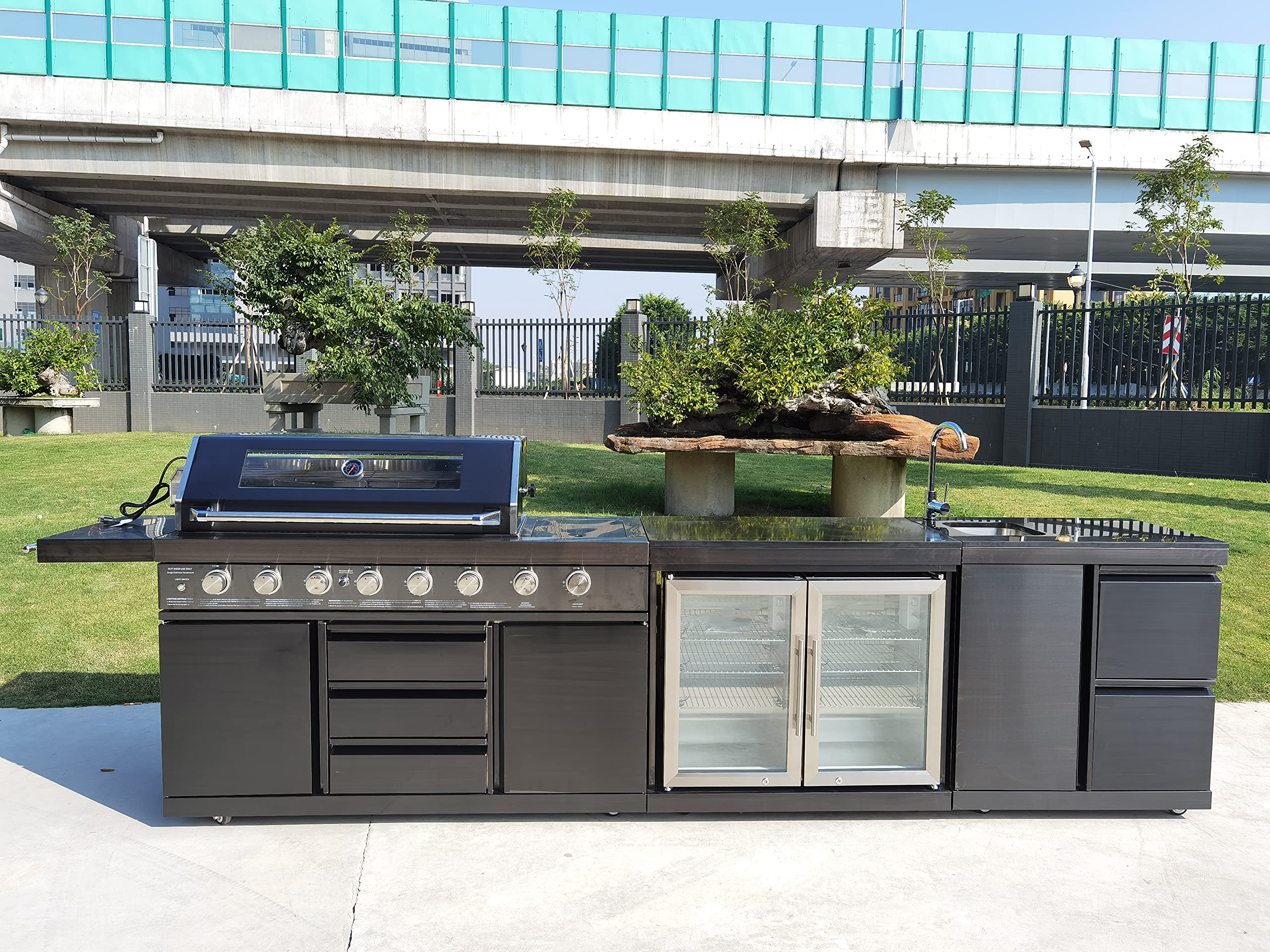 BBQ Grills, Outdoor Kitchens, And BBQ Accessories
