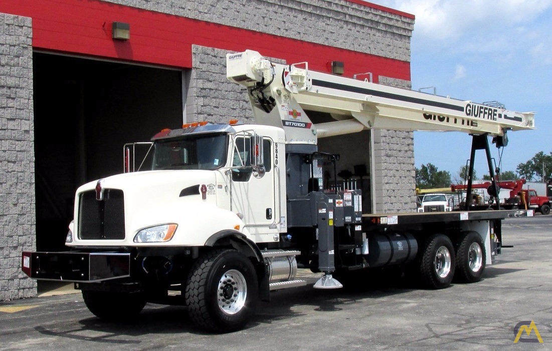 BoomTruck Cranes