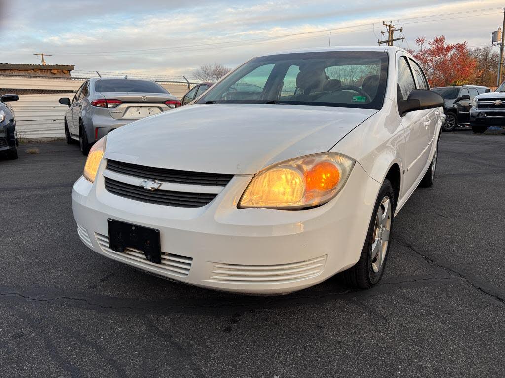 Chevrolet Cars, Trucks, SUVs, Crossovers and Vans