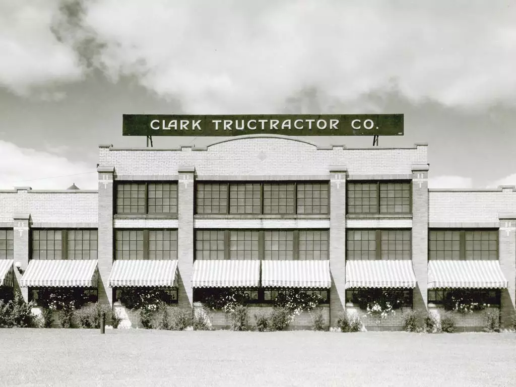 CLARK Material Handling Company