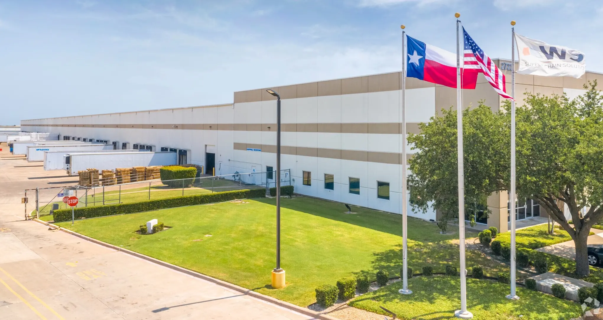 Dallas, TX: Petal St Distribution Center