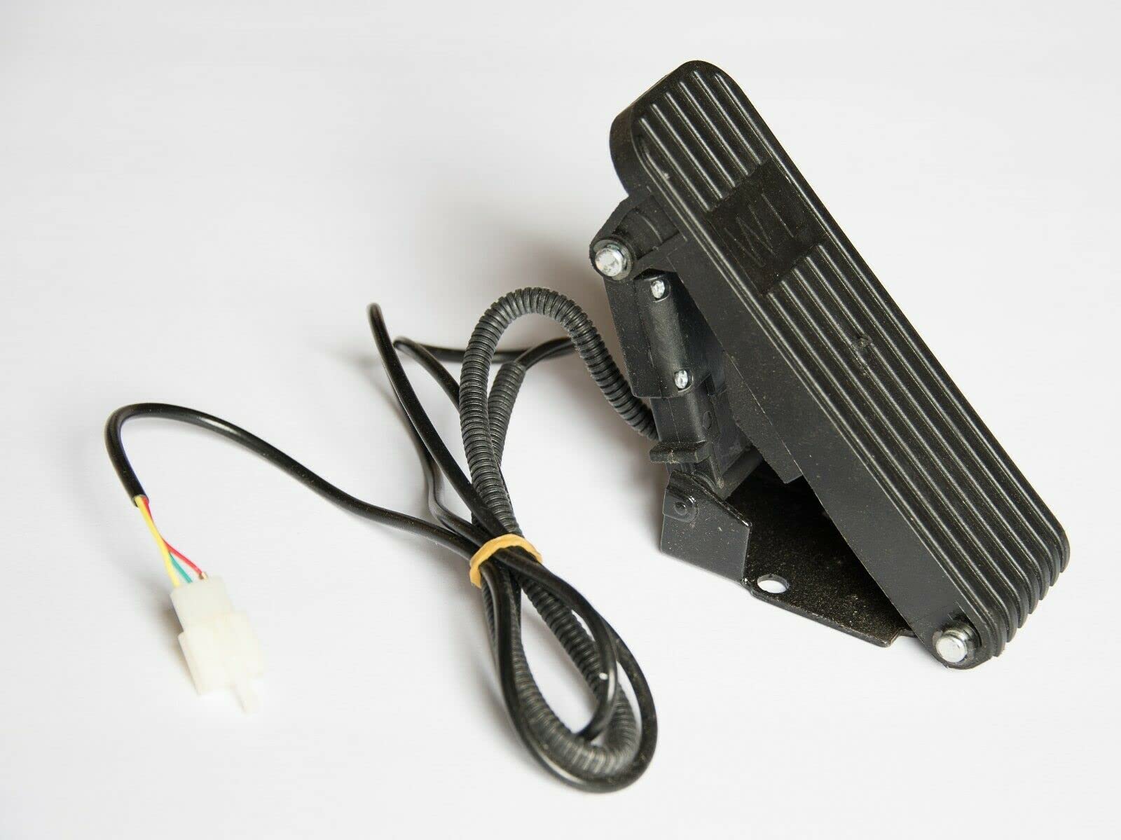 Electronic throttle pedals