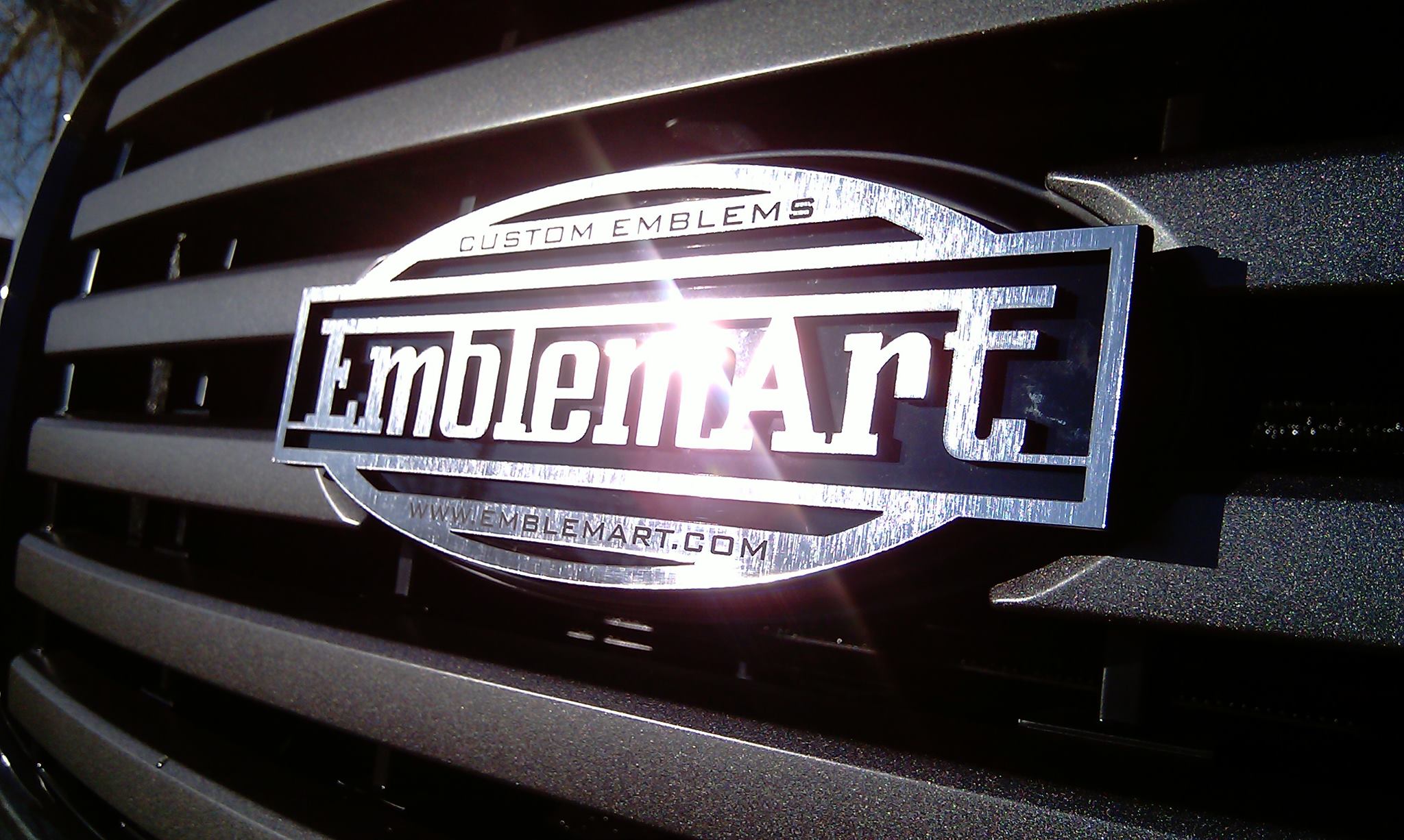 EmblemArt Custom Emblems & Badges