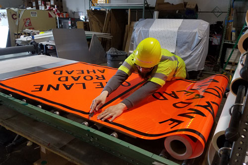 Fiberglass Signs industry insight