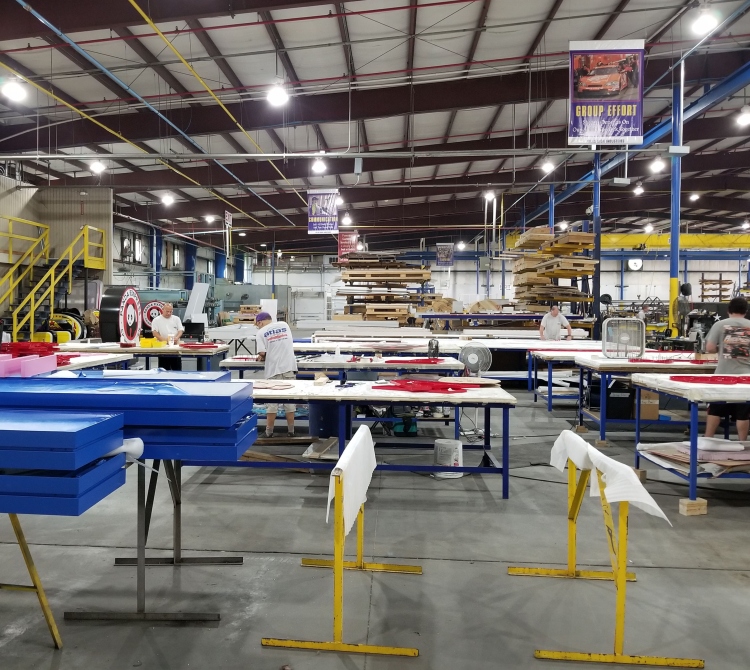 Fiberglass Signs industry insight