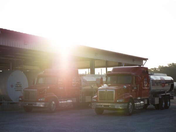 Fuel Transport: Freight Shipping Carrier