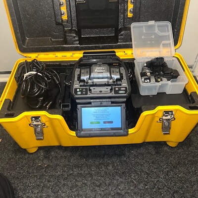 Fujikura 90S Fusion Splicer