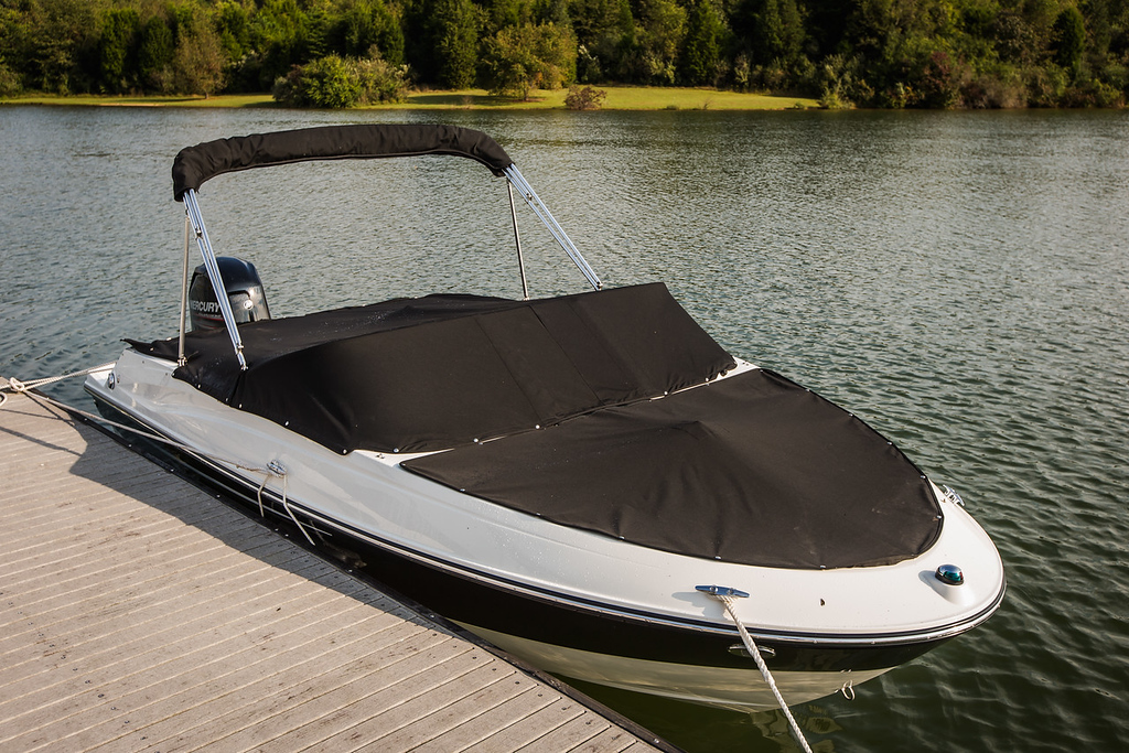 Great Lakes Boat Top: Boat Canvas