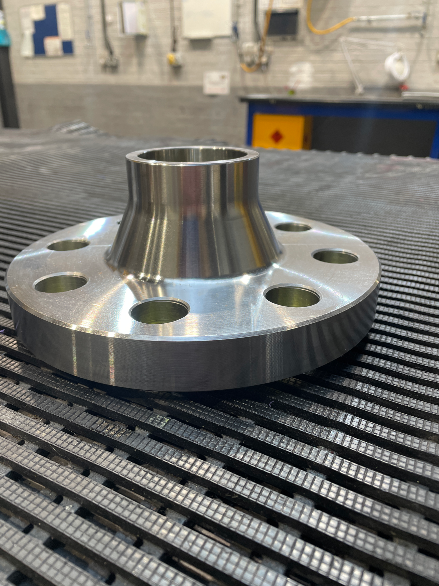 High-Quality Flanges and Forgings