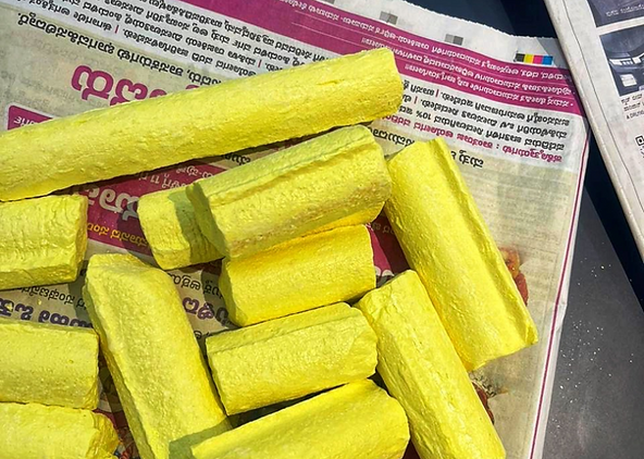 Leading Manufacturer & Supplier of Sulphur Rolls & Sticks in India