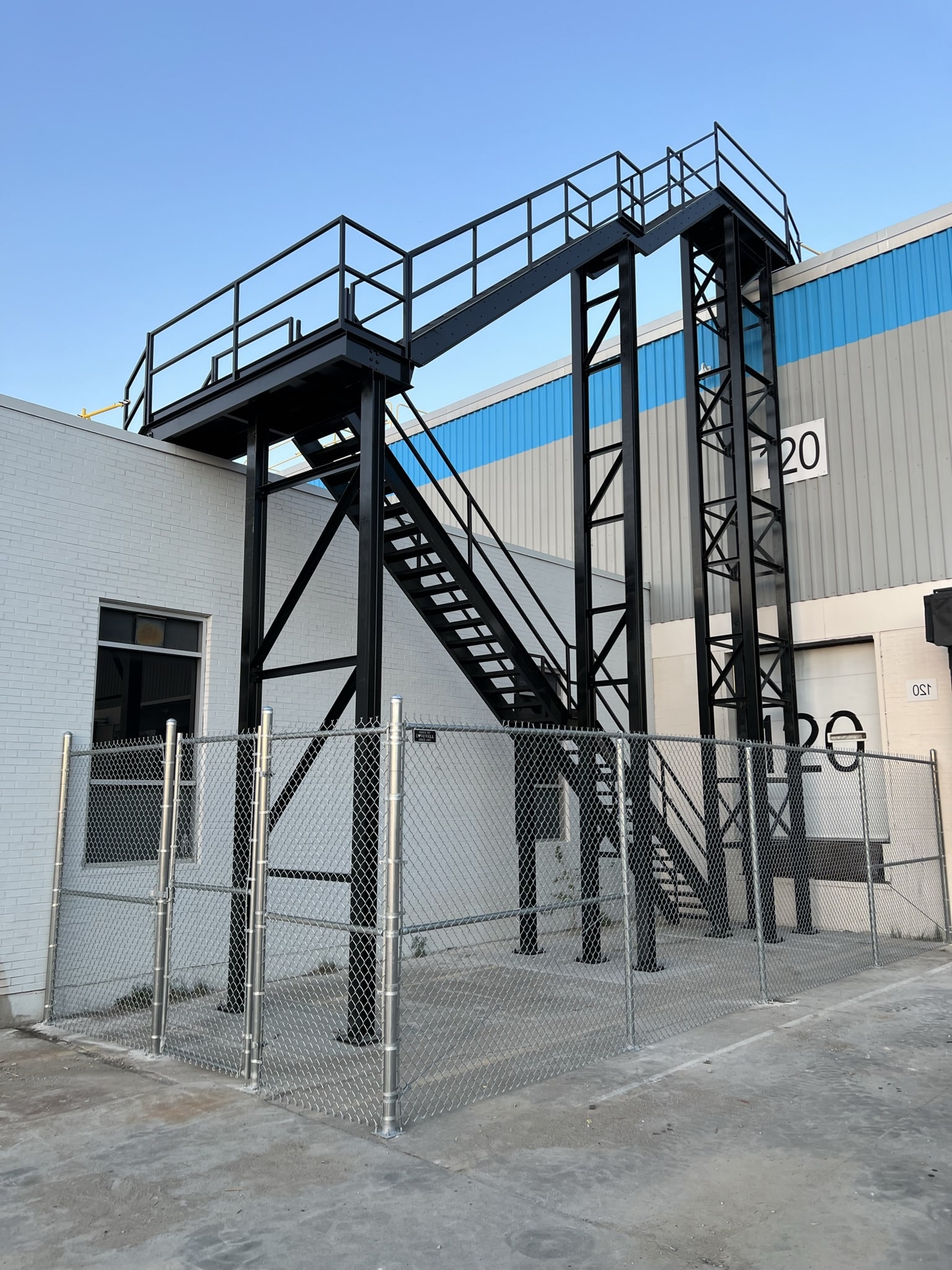 Metal Stairs, Steel Stairs I Platforms and Ladders