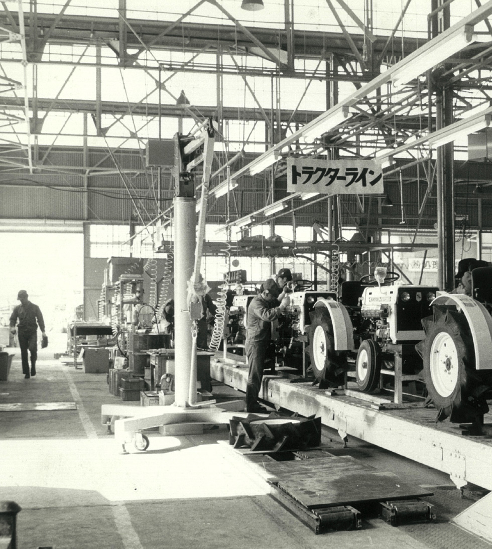 Mitsubishi Tractors industry insight
