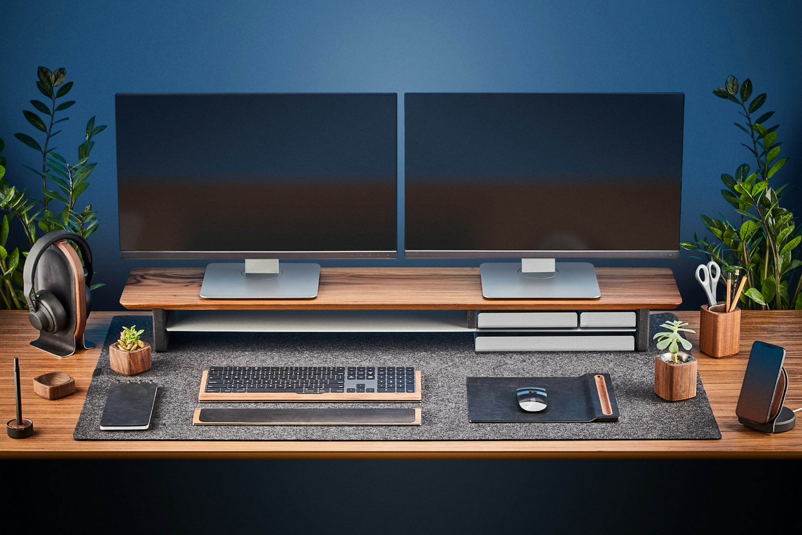 Modern Desk Organization & Office Accessories