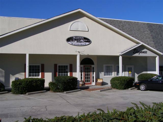 oysters, shrimp, crabs and fish in Bluffton near Hilton Head