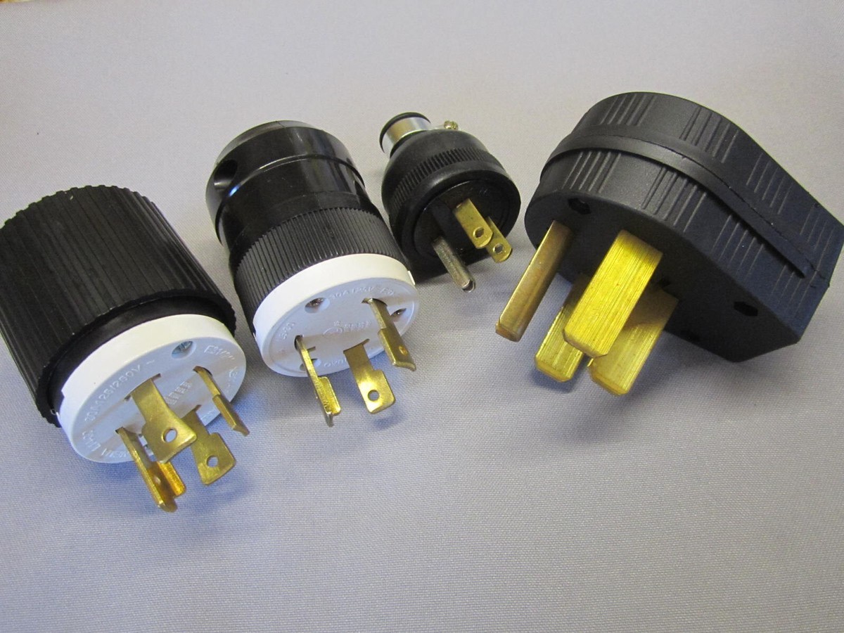 Plugs, Connectors & Receptacles