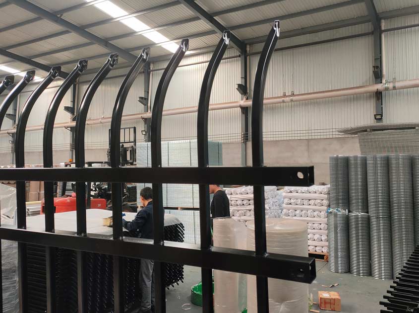 Raw Iron Fence industry insight