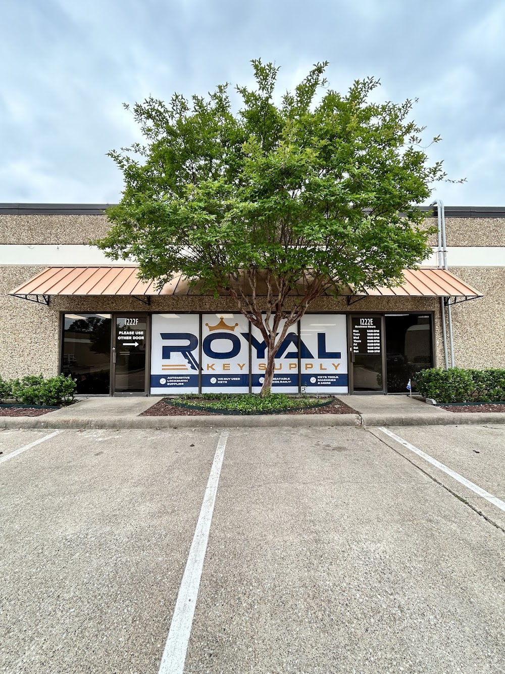 Royal Key Supply