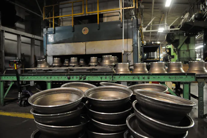 Six Lug Truck Rims industry insight